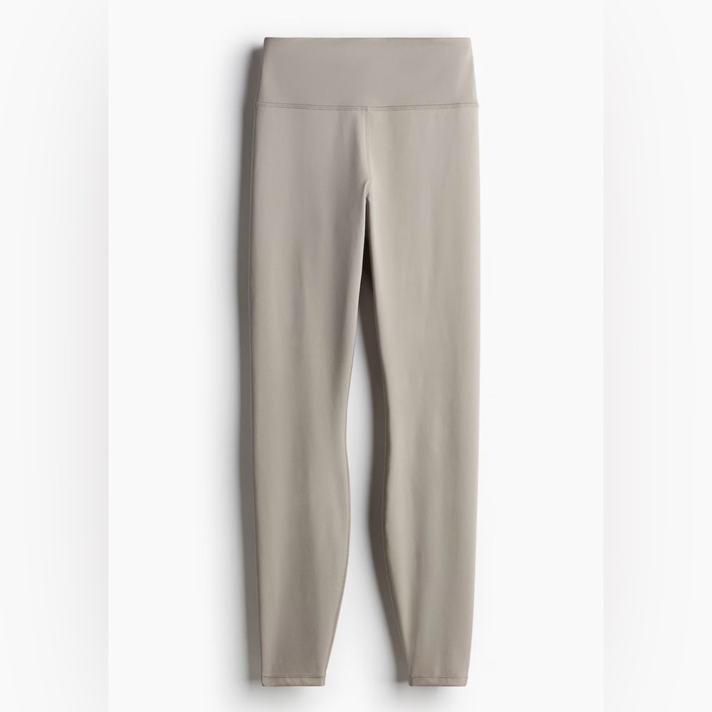Women's Beige High-Waisted Leggings
Size XXL